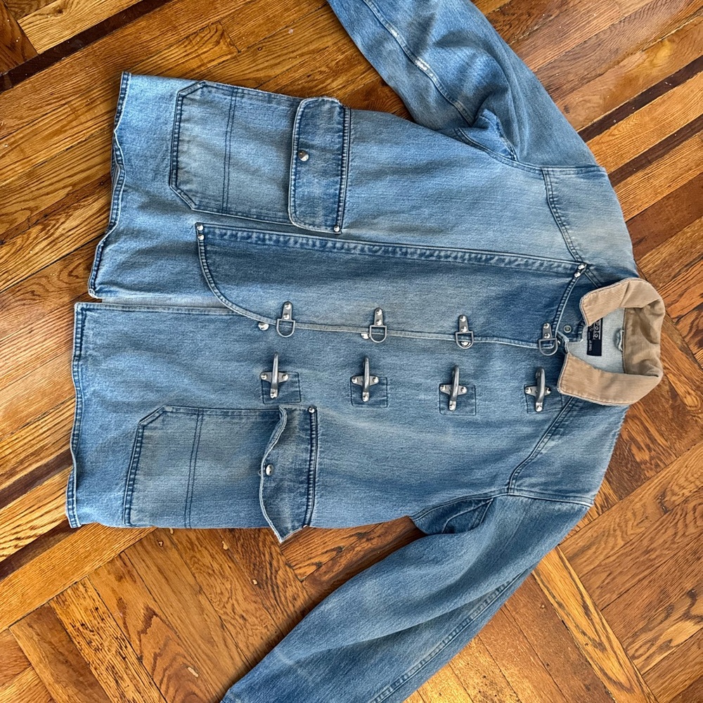 Stylish Blue Denim Jacket and Jeans Set - Picture 4 of 5